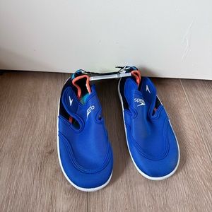 Speedo water shoes Kids